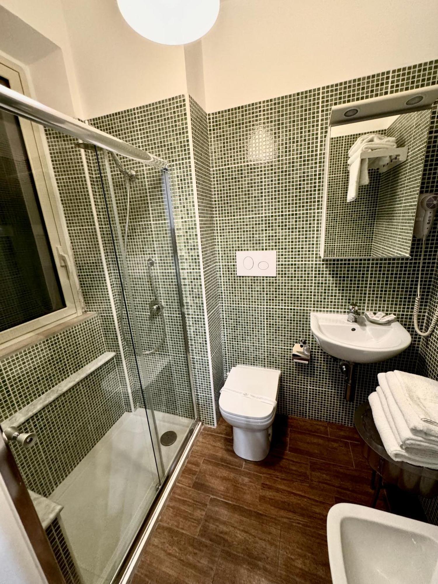 Enotria Bnb Bed & Breakfast Reggio di Calabria Exterior photo